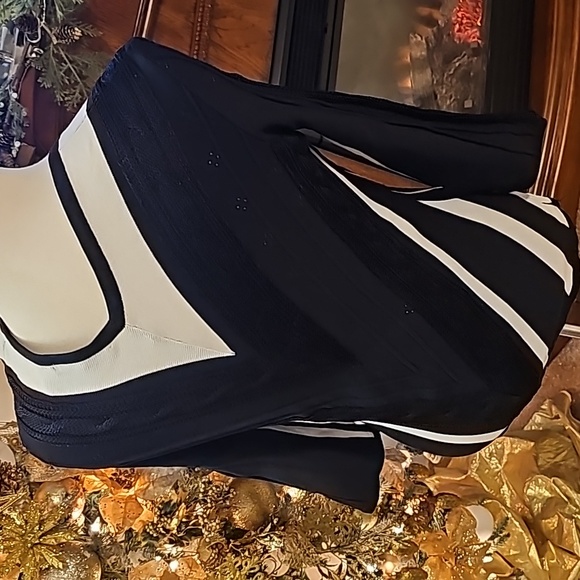 CYRUS TOP - Picture 7 of 13